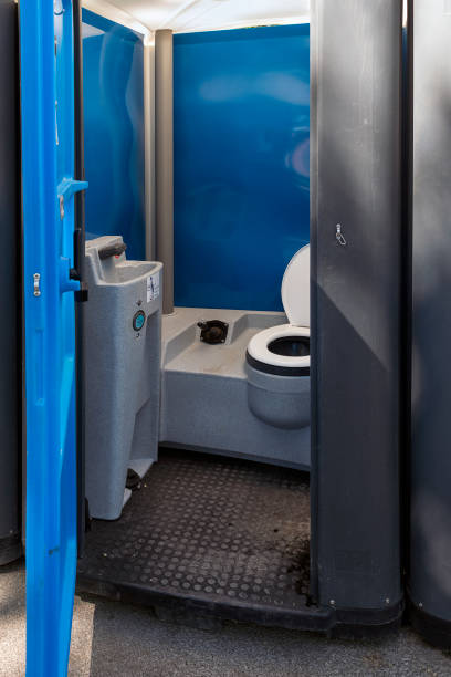 Best Affordable portable toilet rental  in Middlebury, IN